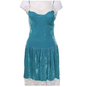 American Retro Paris Velvet & Lace Dress